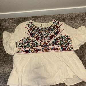 Embroidered Cream Top 1X